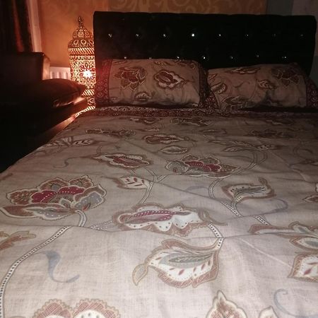 Heavenly Nights Guest House Sheffield Værelse billede
