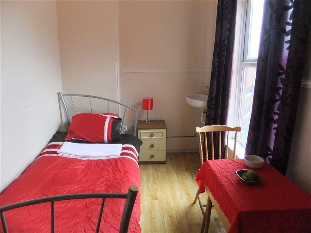 Heavenly Nights Guest House Sheffield Eksteriør billede