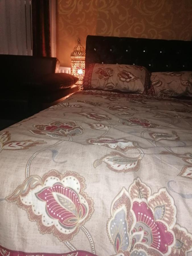 Heavenly Nights Guest House Sheffield Eksteriør billede